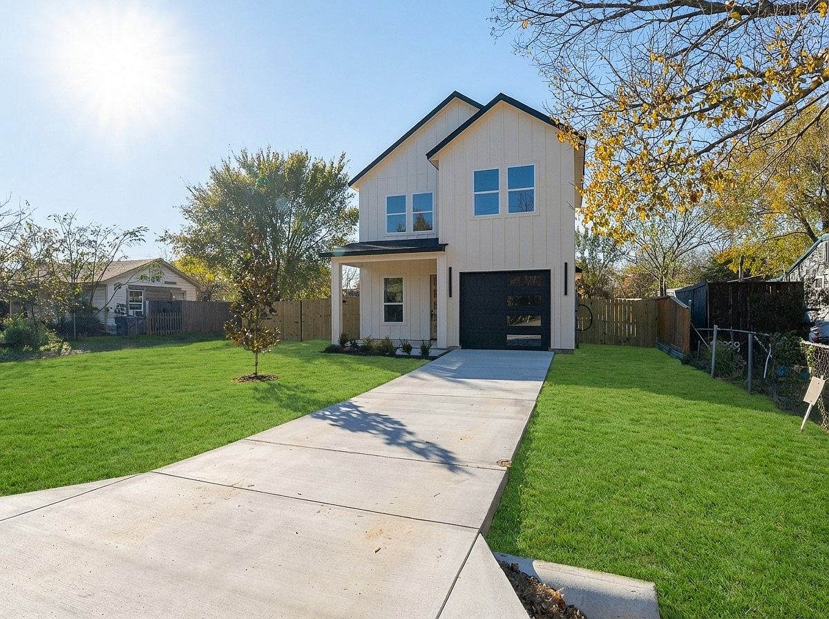 Single-family home in Texas