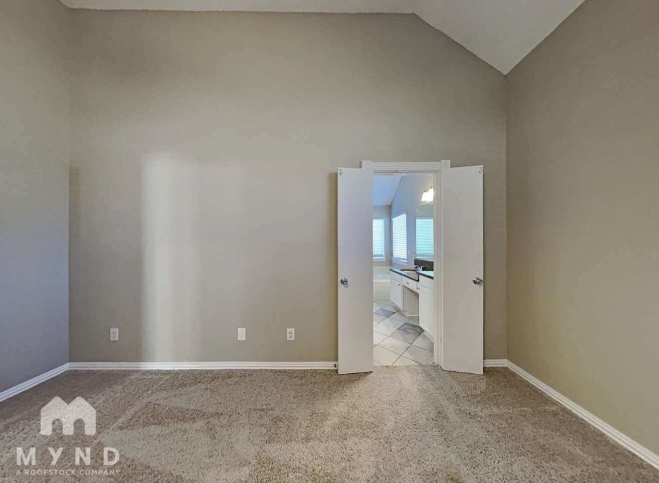 6801 Amberdale Dr, Fort Worth, TX 76137