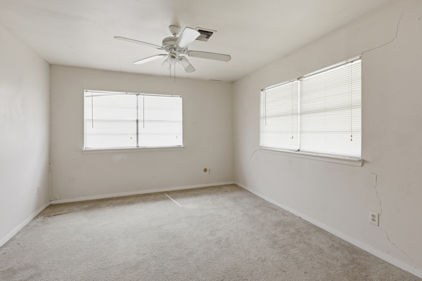 1655 Hawthorne St, Houston, TX 77006