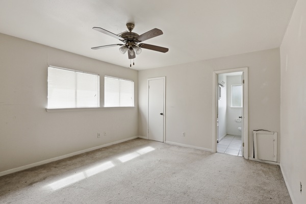 1655 Hawthorne St, Houston, TX 77006