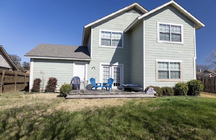 4676 Bracken Dr, Fort Worth, TX 76137